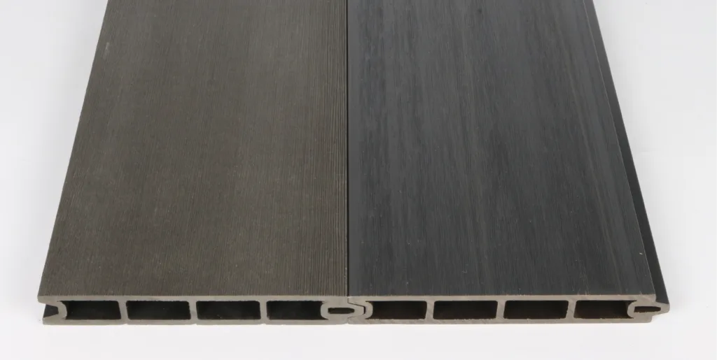 Mecofence WPC fence board with a reinforced inner structure for secure connections, ensuring durability and stability over time.