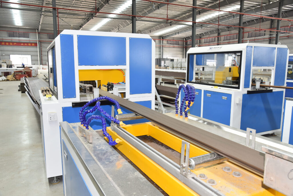 MecoFence WPC fence co-extrusion production line in China factory 2026